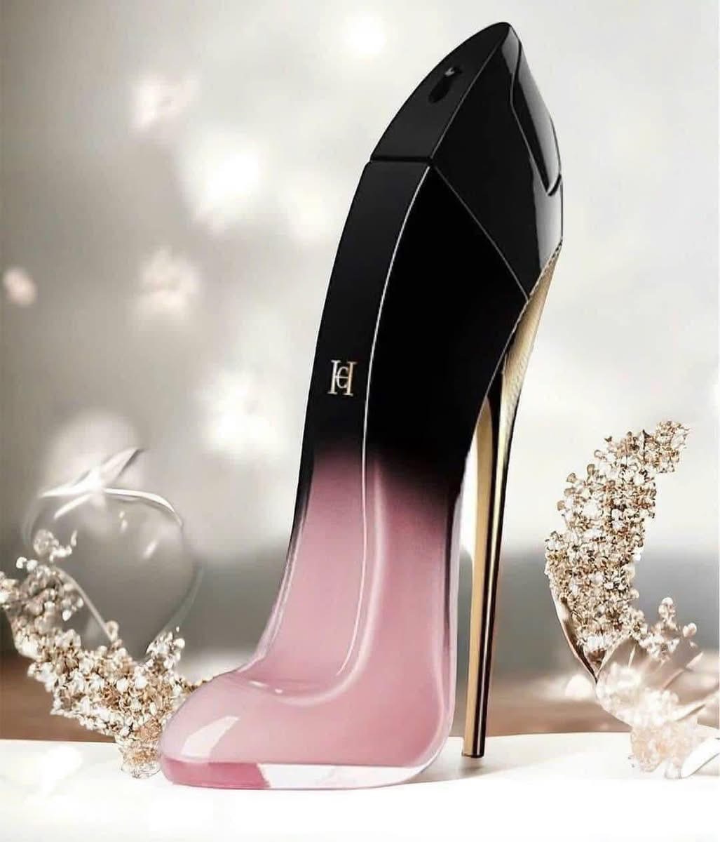 Carolina Herrera 𝐆𝐨𝐨𝐝 𝐆𝐢𝐫𝐥 𝐁𝐥𝐮𝐬𝐡 𝐄𝐋𝐈𝐗𝐈𝐑 EDP 80ml - Ảnh 2