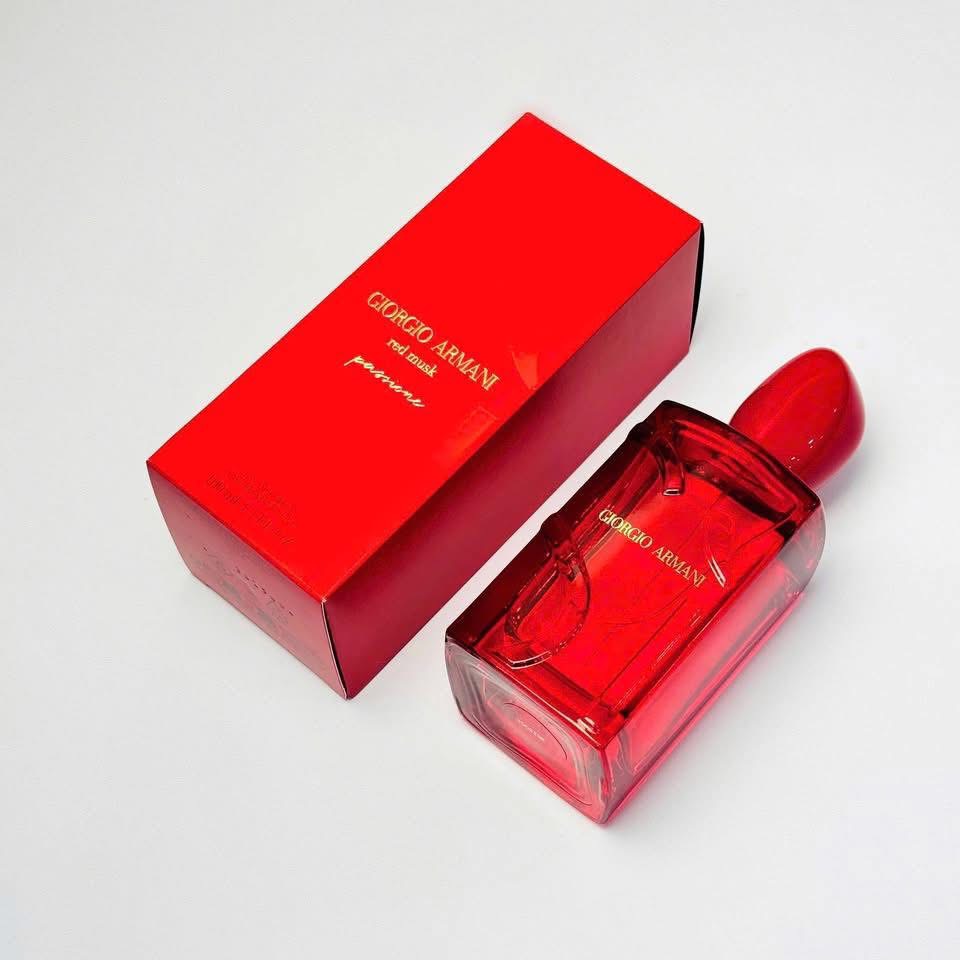 GIORGIO ARMANI SÌ 𝐏𝐚𝐬𝐬𝐢𝐨𝐧𝐞 𝐑𝐞𝐝 𝐌𝐮𝐬𝐤 EDP 100ml